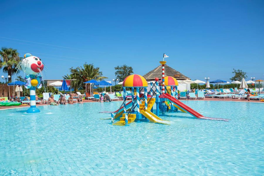 baby and toddler friendly hotel in greece