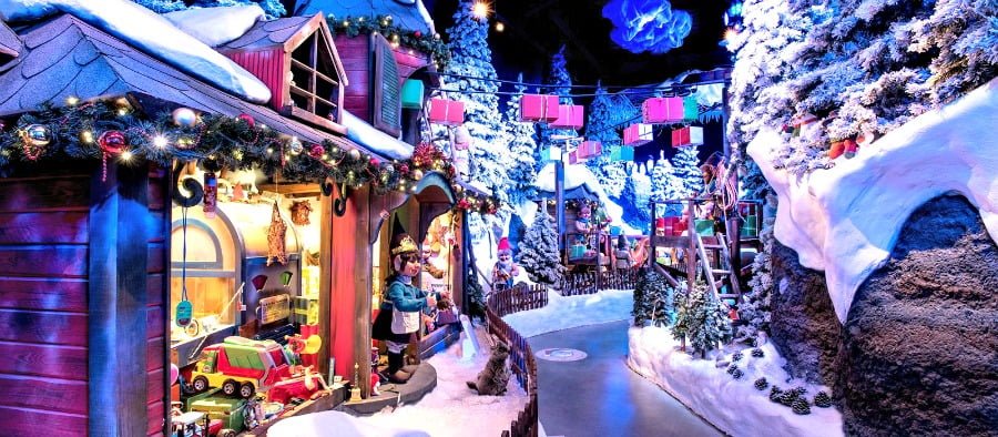 Santa&rsquo;s Magical Journey Thurlsford