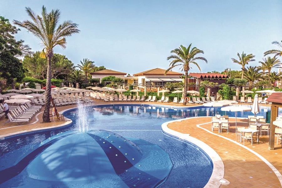 baby and toddler friendly place to stay in menorca