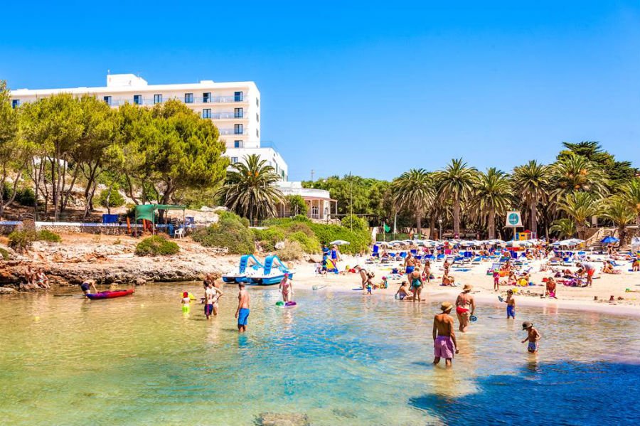 baby and toddler friendly hotel in menorca