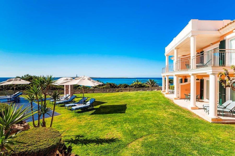 baby and toddler friendly place to stay in menorca