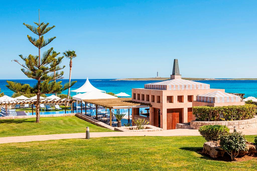 baby and toddler friendly place to stay in menorca