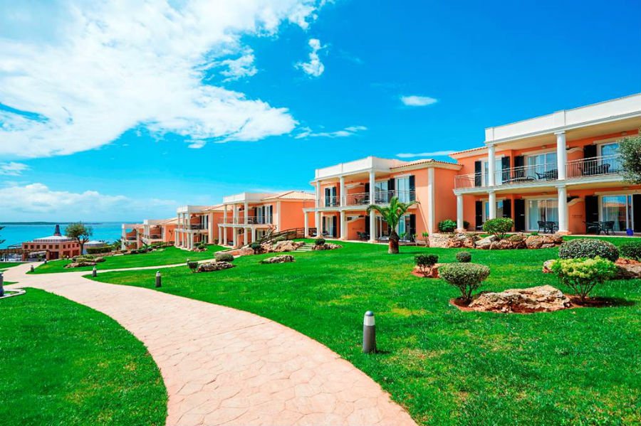 baby and toddler friendly hotel in menorca