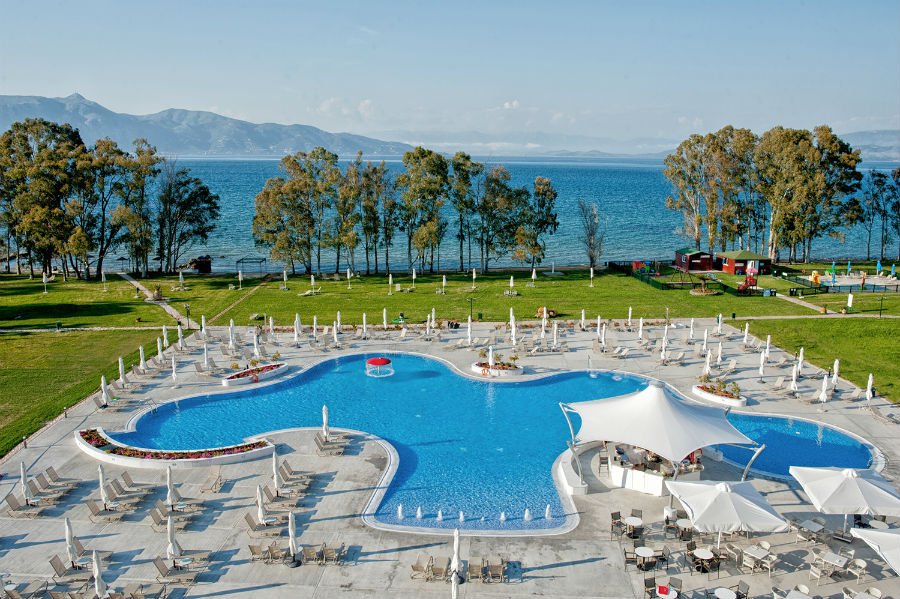 baby and toddler friendly hotel in corfu