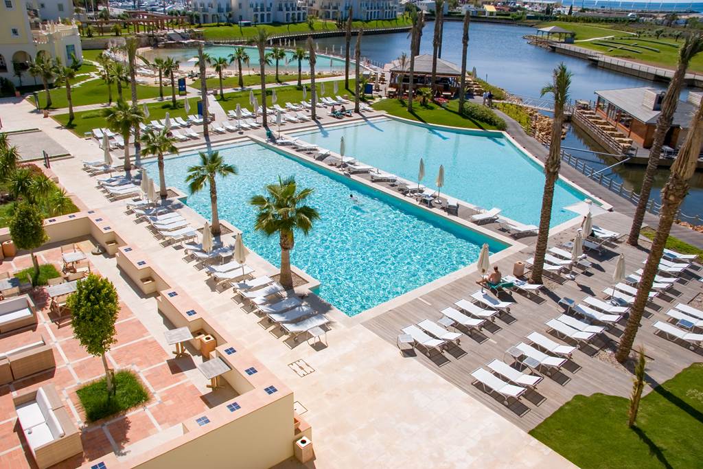 luxury baby and toddler friendly hotel portugal