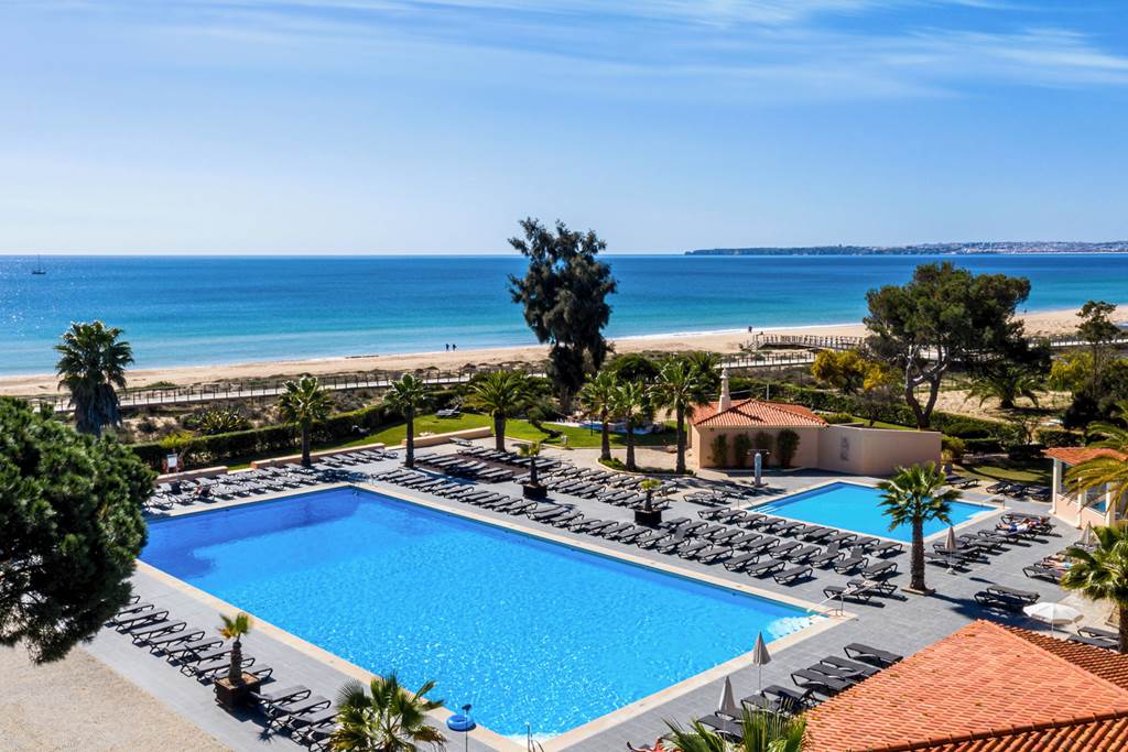 baby and toddler friendly hotel portugal