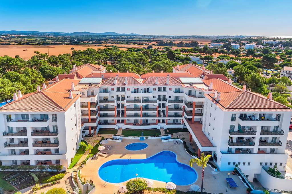 baby and toddler friendly hotel portugal