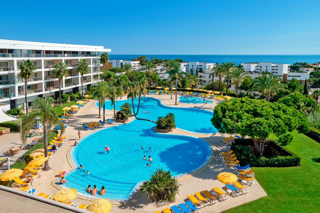baby and toddler friendly hotel portugal