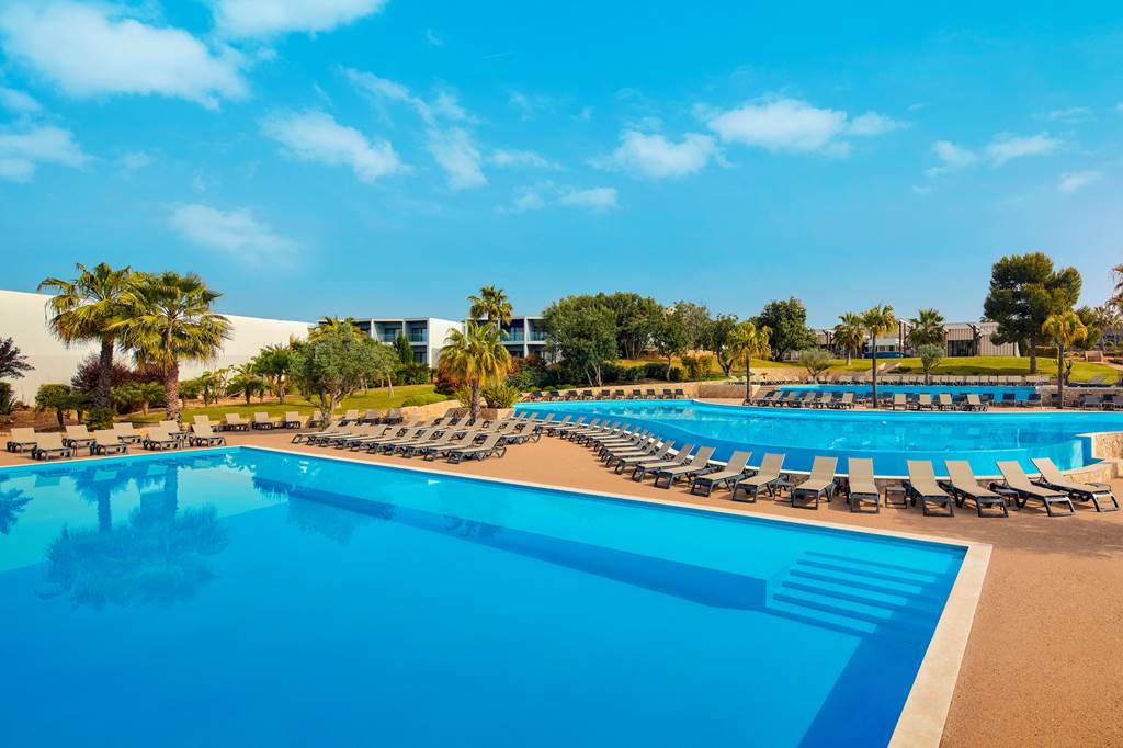 baby and toddler friendly hotel portugal
