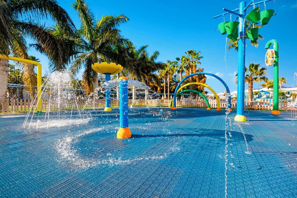 baby and toddler friendly hotel with family rooms