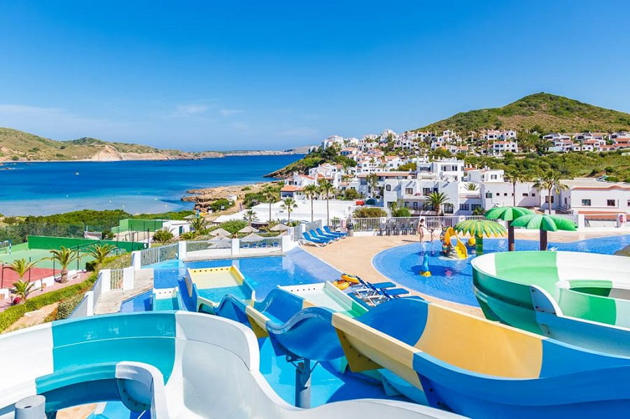 where to stay in menorca with a baby