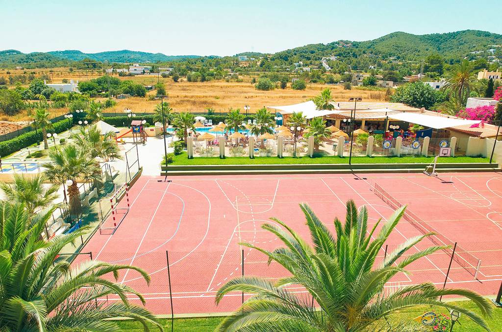 toddler friendly hotel in ibiza