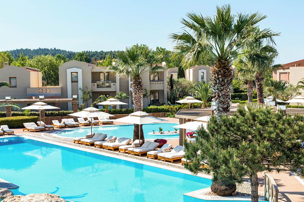 baby friendly hotel halkidiki