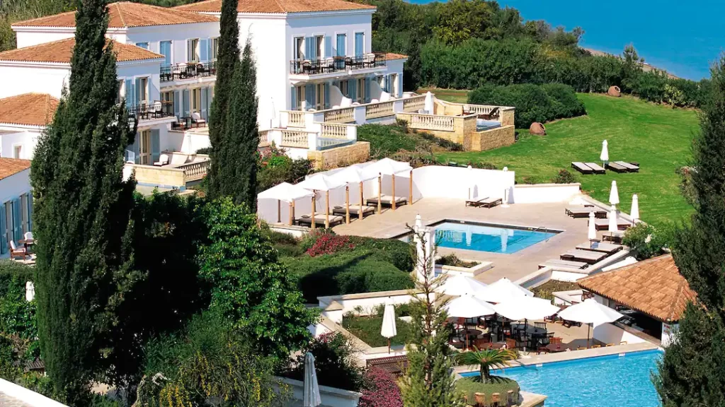 baby friendly hotel with a Baby Club