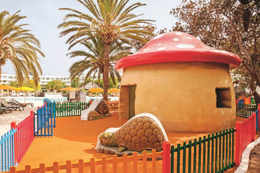 baby and toddler friendly hotel lanzarote