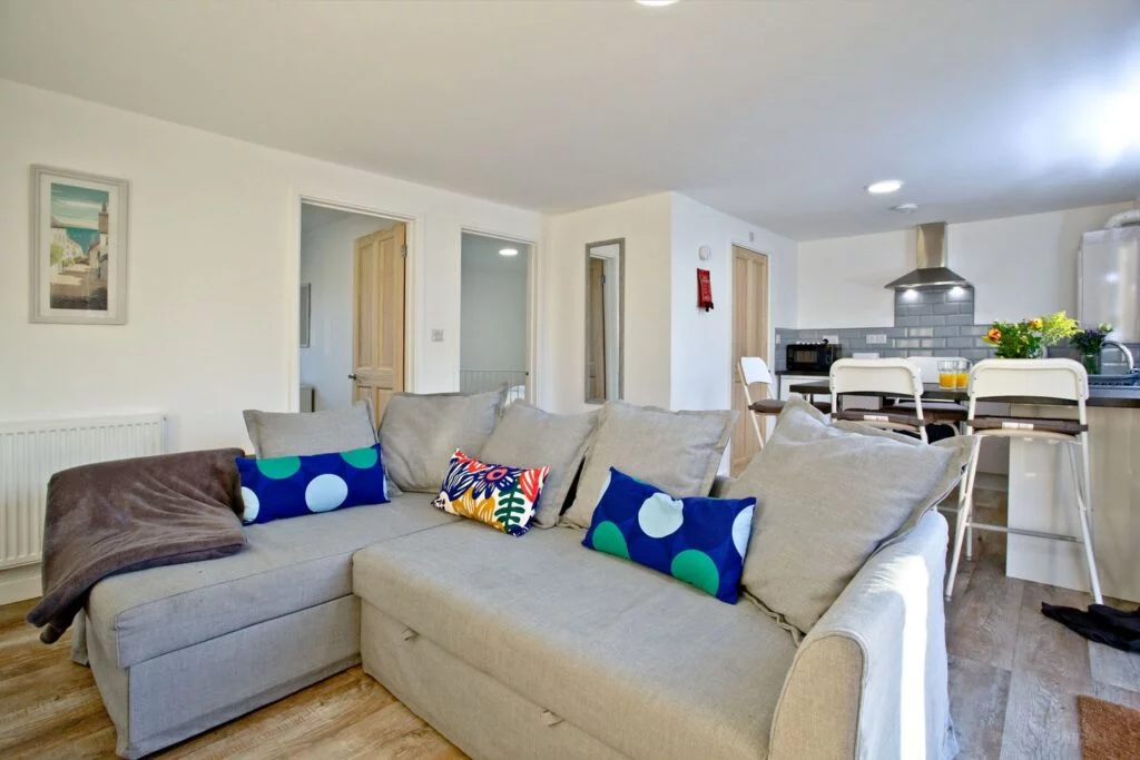 family friendly place to stay in cornwall