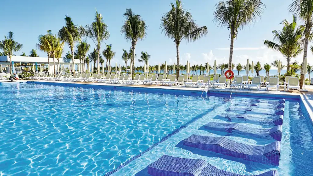 baby and toddler friendly hotel in mexico