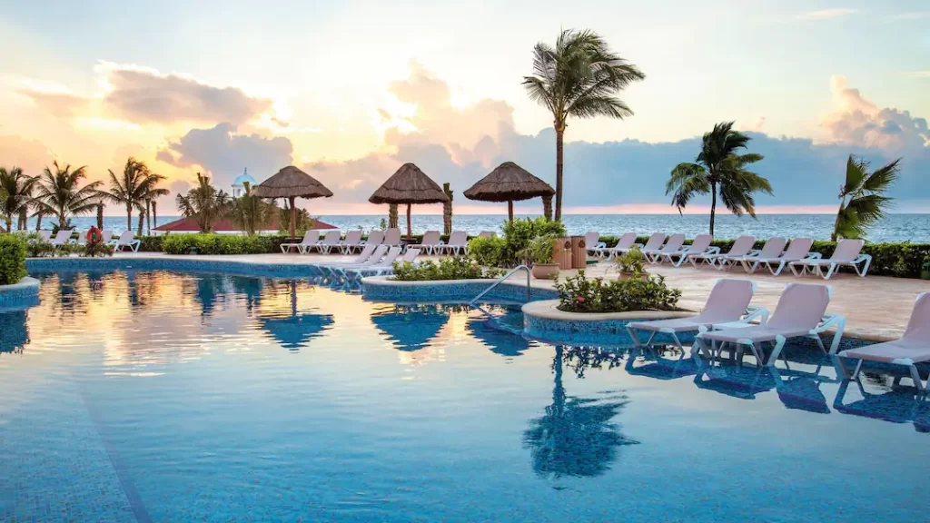 baby and toddler friendly hotel in mexico