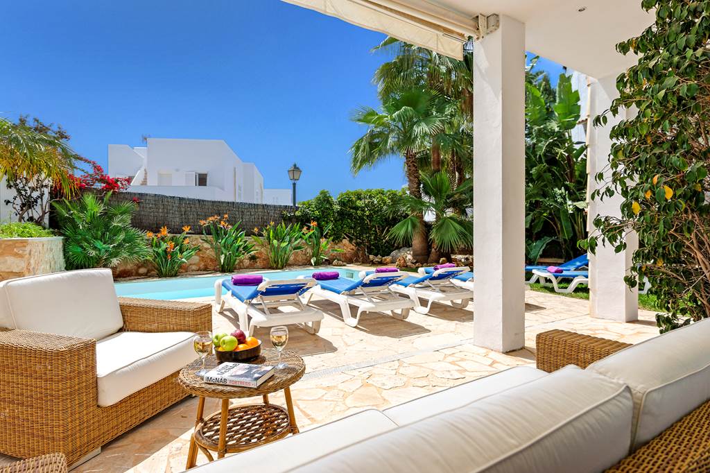 baby and toddler friendly villa in majorca