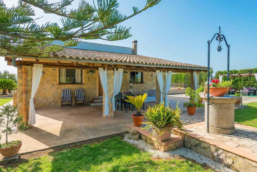 baby and toddler friendly villa in majorca