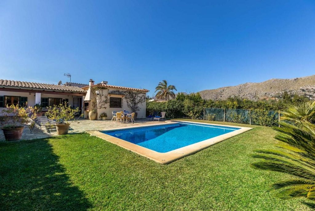 baby and toddler friendly villa in majorca