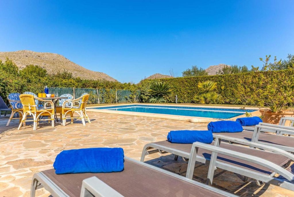 baby and toddler friendly villa in majorca