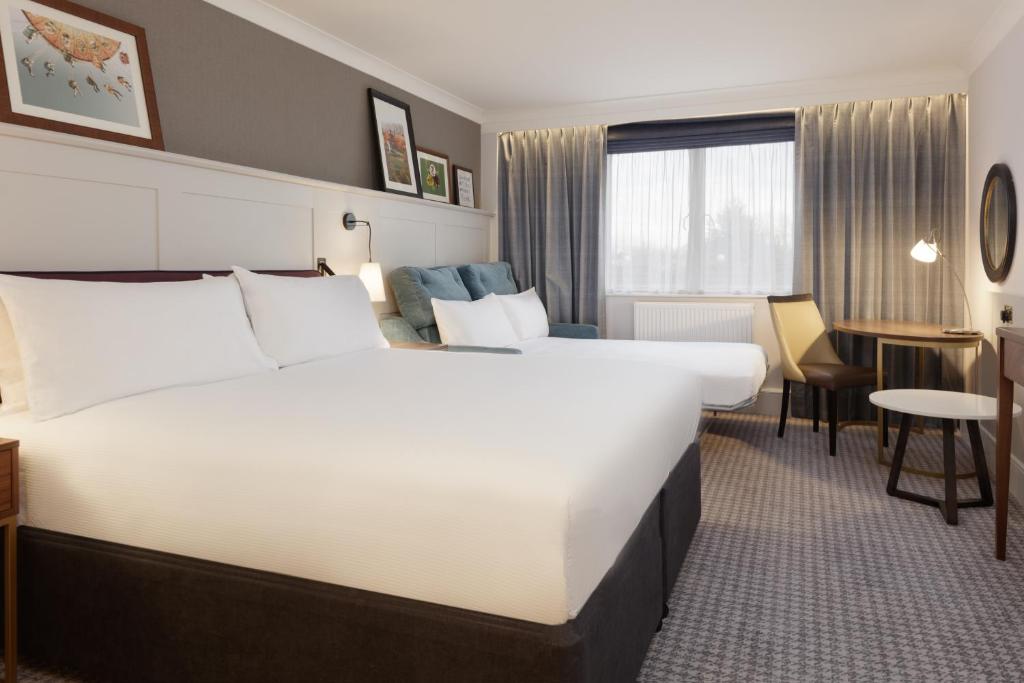 toddler friendly place to stay near cbeebies land