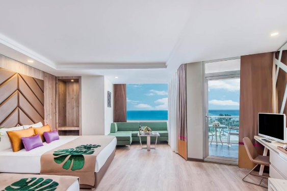 toddler friendly hotel in turkey with a waterpark