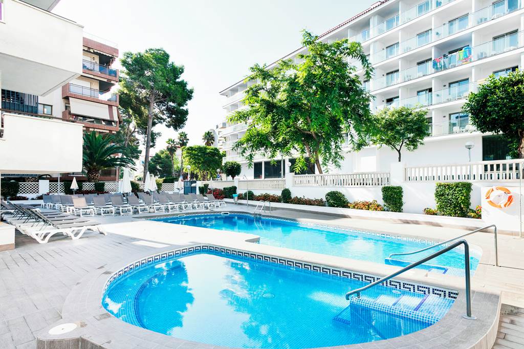 family friendly hotel near portaventura