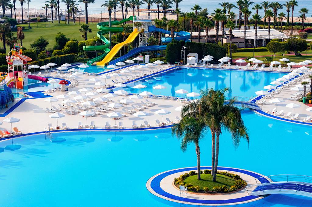 toddler friendly hotel in Turkey with a splash park
