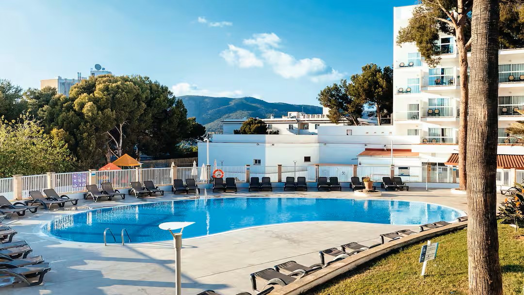 majorca hotel near the beach