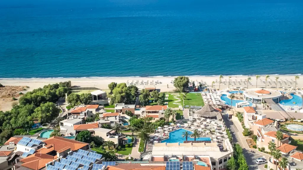 baby friendly hotel greece