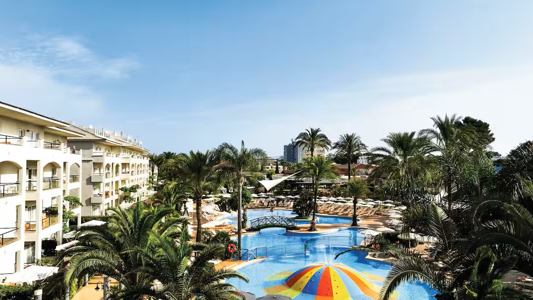 majorca hotels near the beach