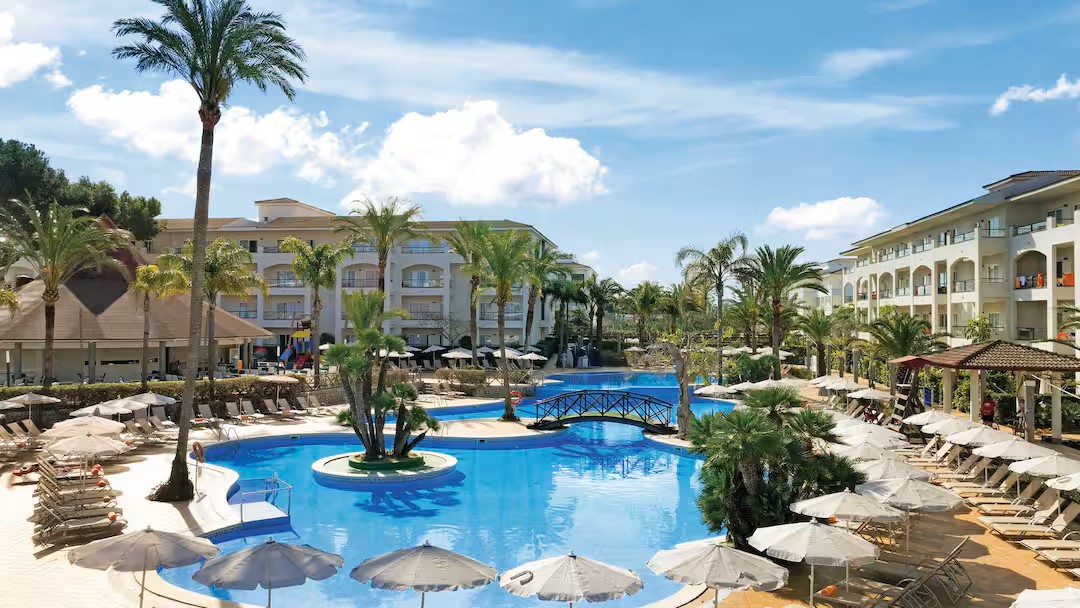 majorca hotels near the beach