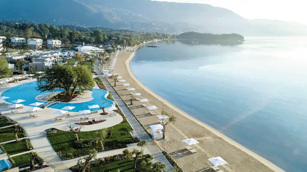 baby friendly hotel greece