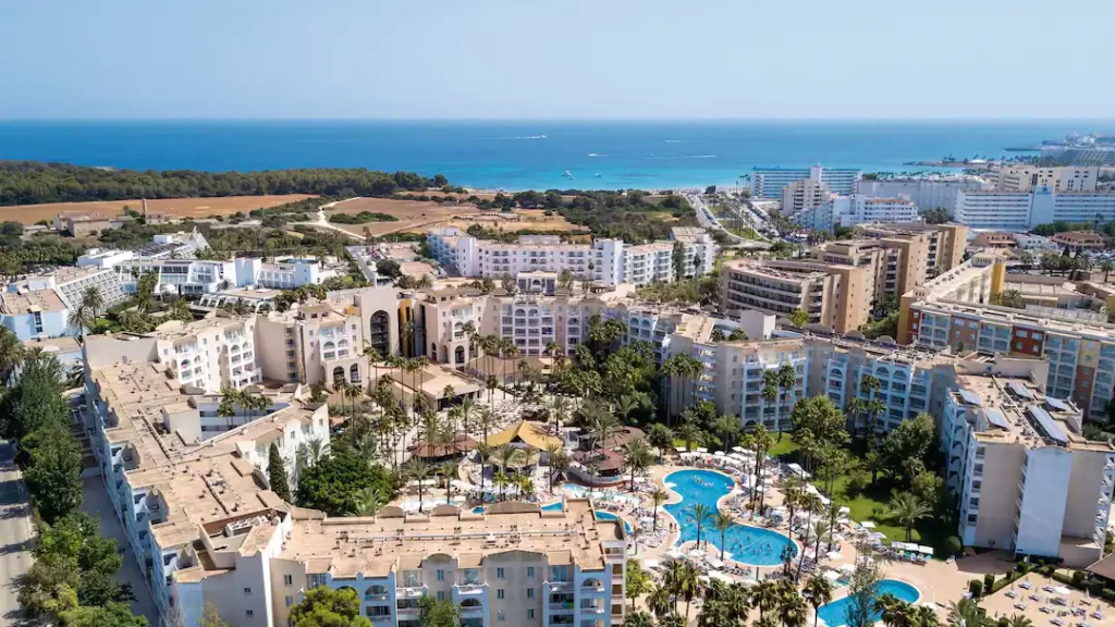 toddler friendly hotel in majorca with waterslides