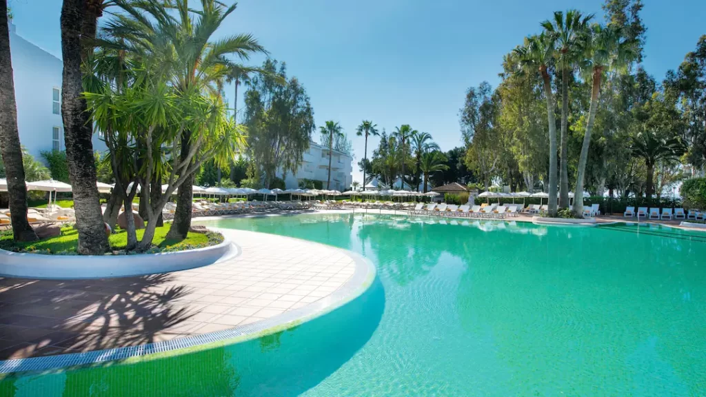 beachfront hotels for babies and toddlers in Spain