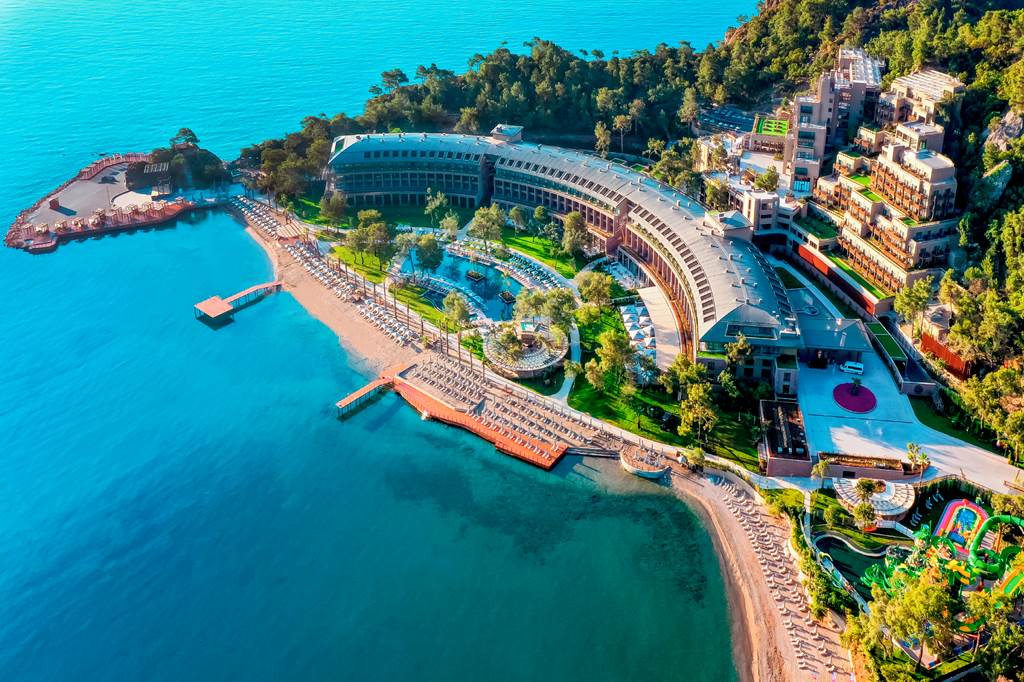 baby and toddler friendly hotel in turkey with a waterpark