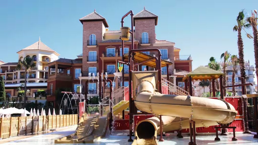 hotels in spain near the beach