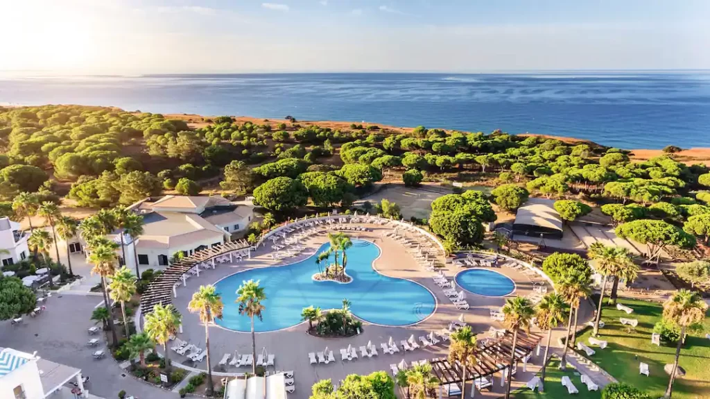 baby friendly hotel portugal