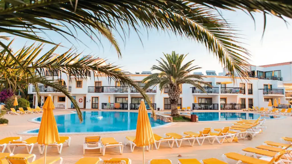 baby friendly hotel portugal