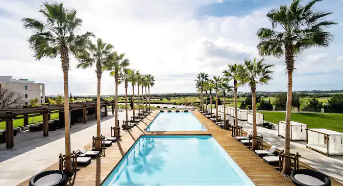 baby friendly hotel portugal