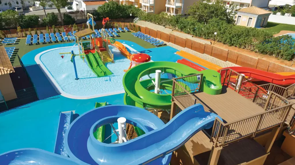 baby friendly hotel portugal