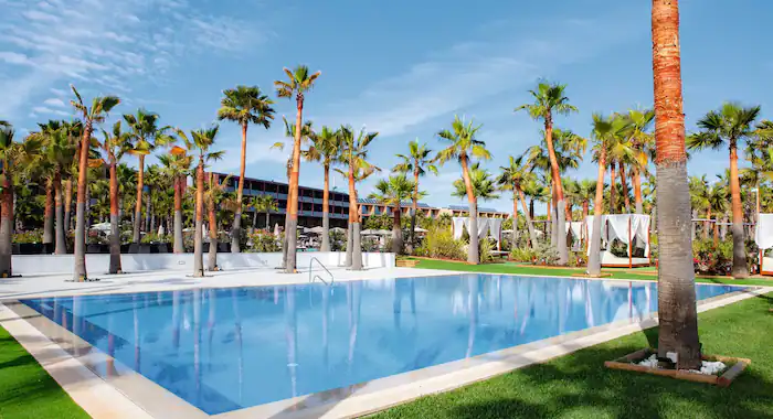 baby friendly hotel portugal