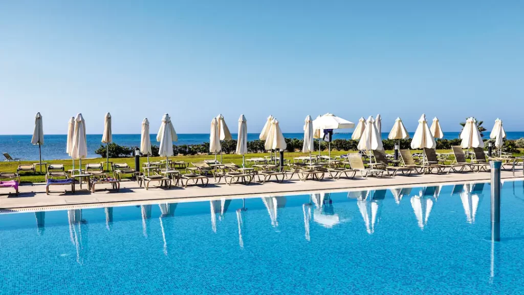 hotel in cyprus with waterpark