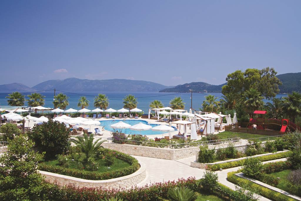 family friendly hotel kefalonia