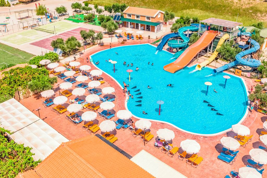 family friendly hotel kefalonia