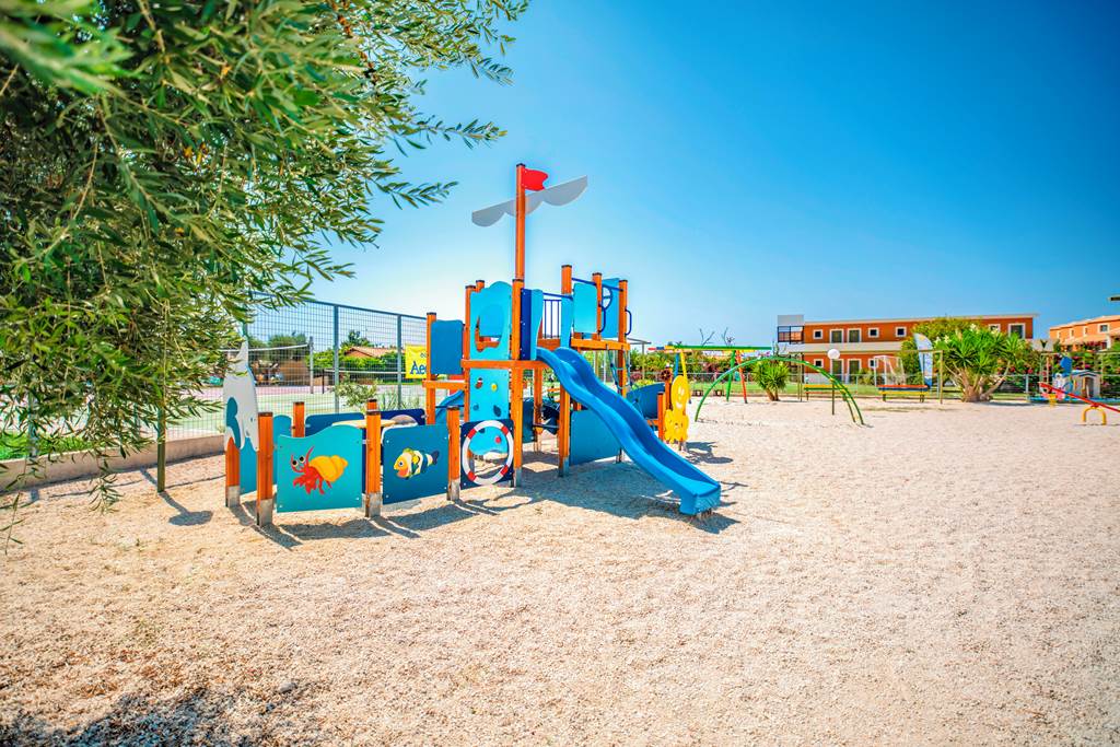 family friendly hotel kefalonia