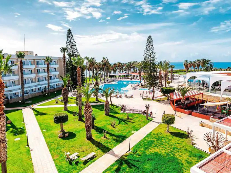 baby and toddler friendly hotel with a waterpark