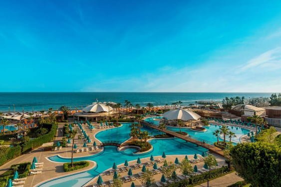 toddler friendly hotel with swim up room turkey